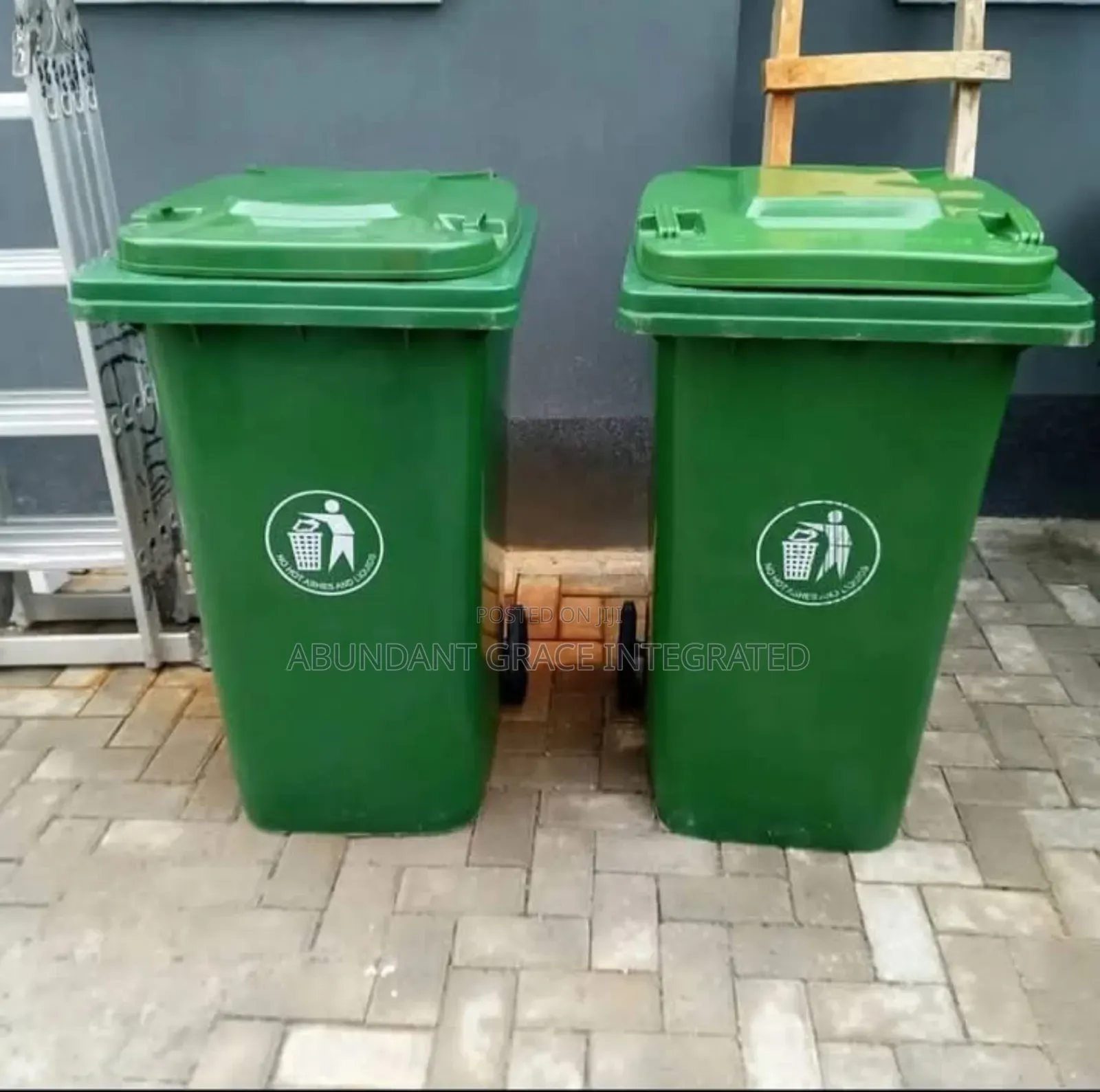 Sensor Bin Container 240 Litres.
