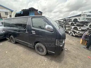 Toyota HiAce 2012 Black