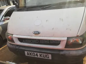 Ford Transit 2004 White
