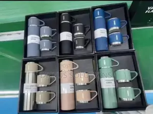 Vacuum Flask With (3) Three Cups