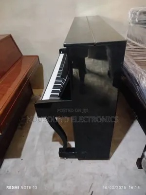 Uk Used Toyama Upright Piano