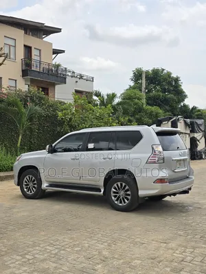 Lexus GX 460 Luxury 2016 Silver