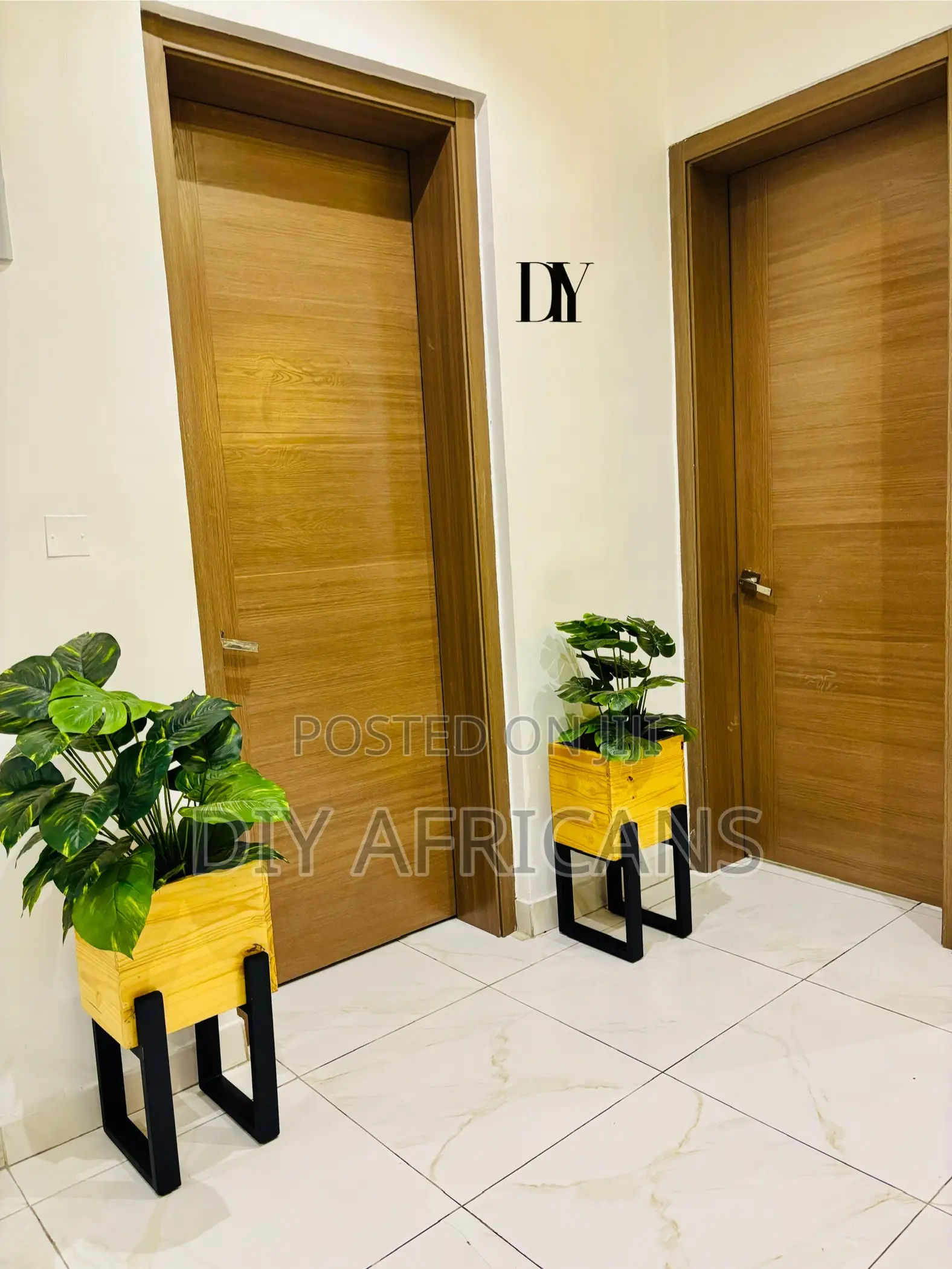 Two Legs Planter Stand