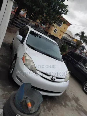 Toyota Sienna XLE Limited 2008 White