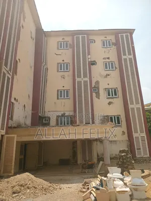 6bdrm Apartment in Zone 5 / Wuse for rent