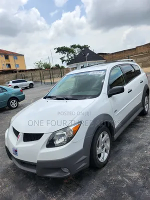 Pontiac Vibe AWD 2006 White