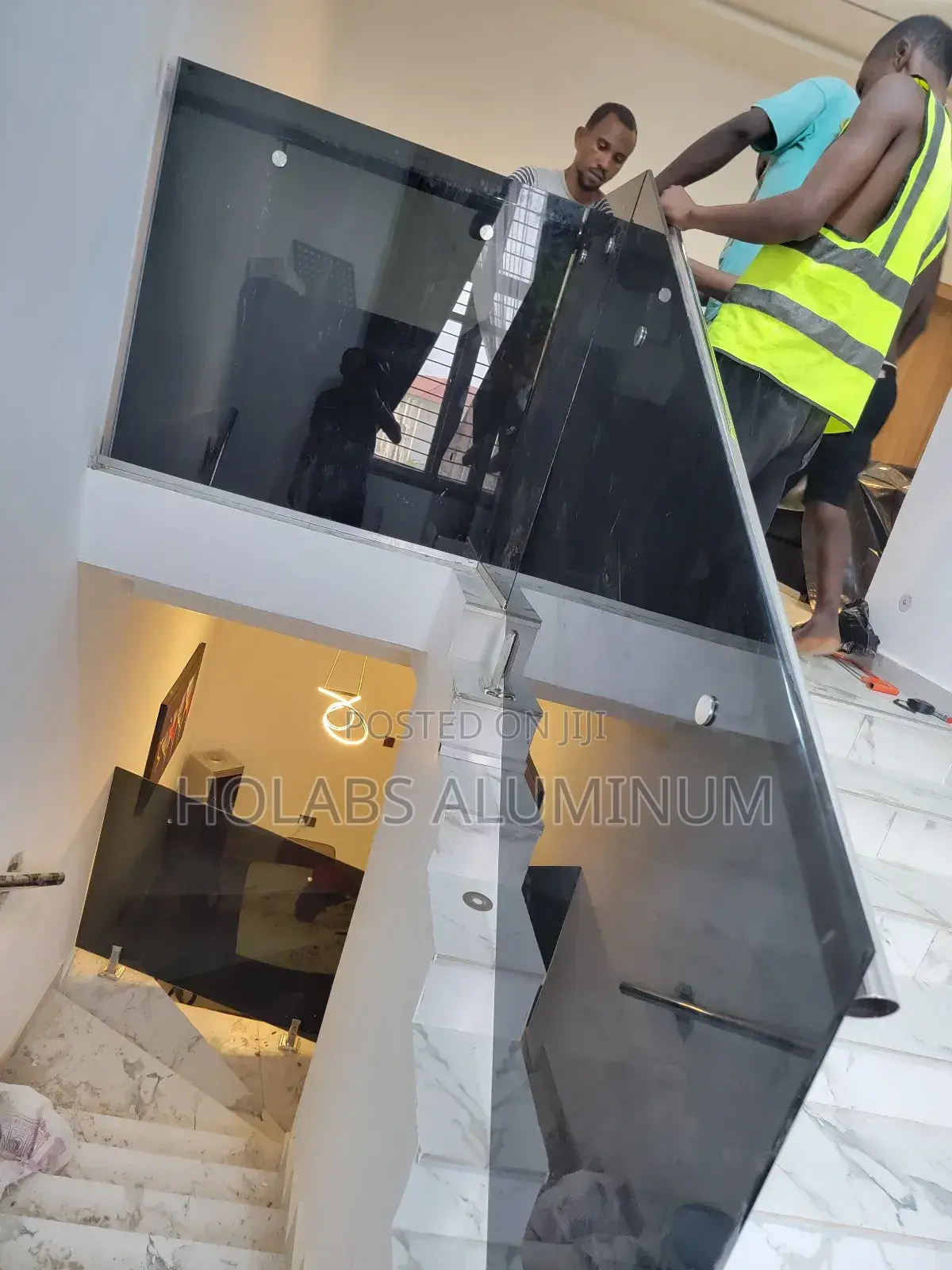 Step Handrail With Glass