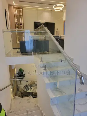 Glass 10mm Hand Rails