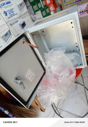 300x250x150 Panel Box