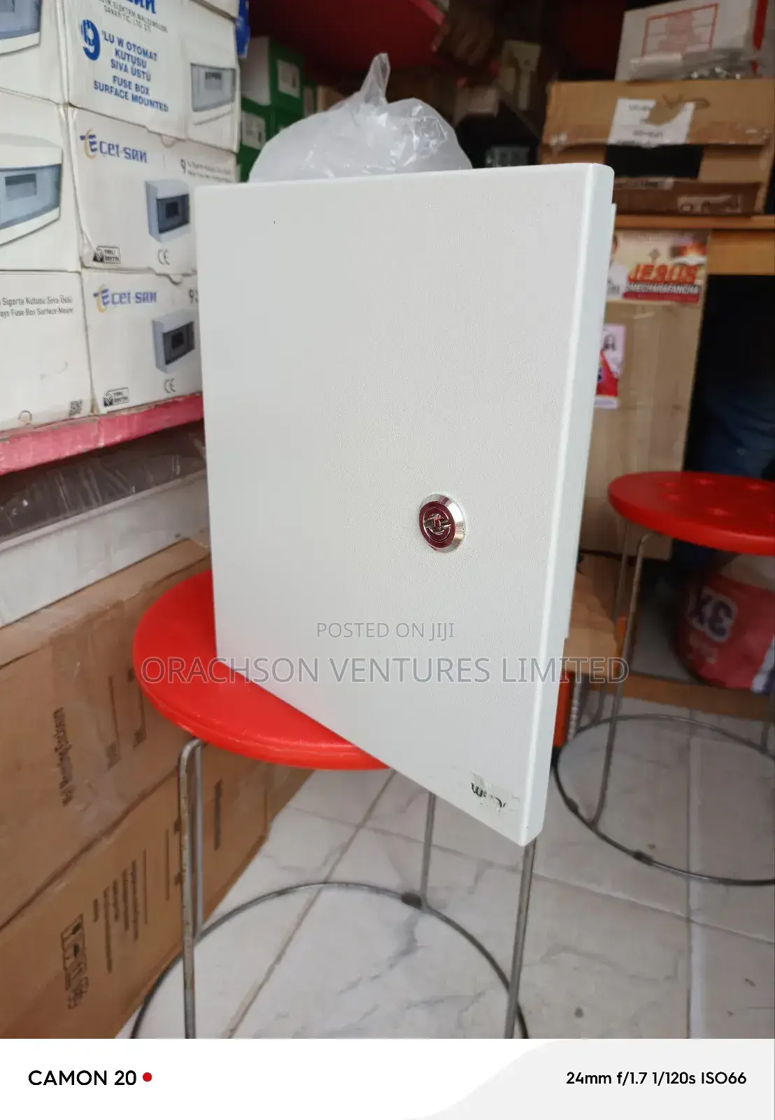 300x250x150 Panel Box