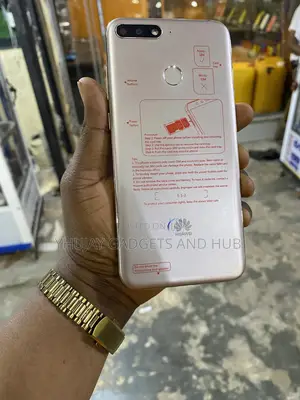 Huawei Y6 2018 16 GB Gold