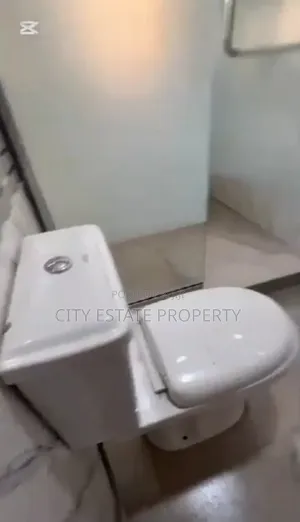Furnished 4bdrm Duplex in Old Gra Estate for rent