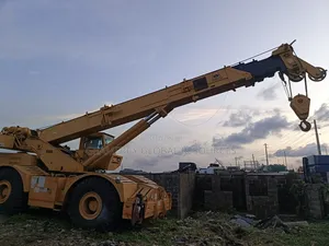 Foreign Used 45 Tons 4x4 Grove Mobile Crane