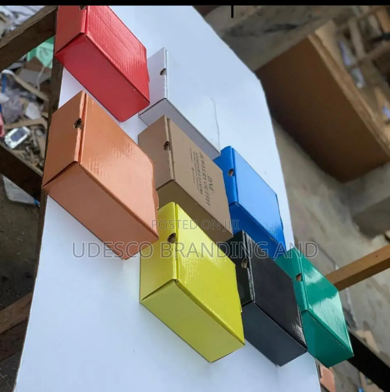 Box /Packaging