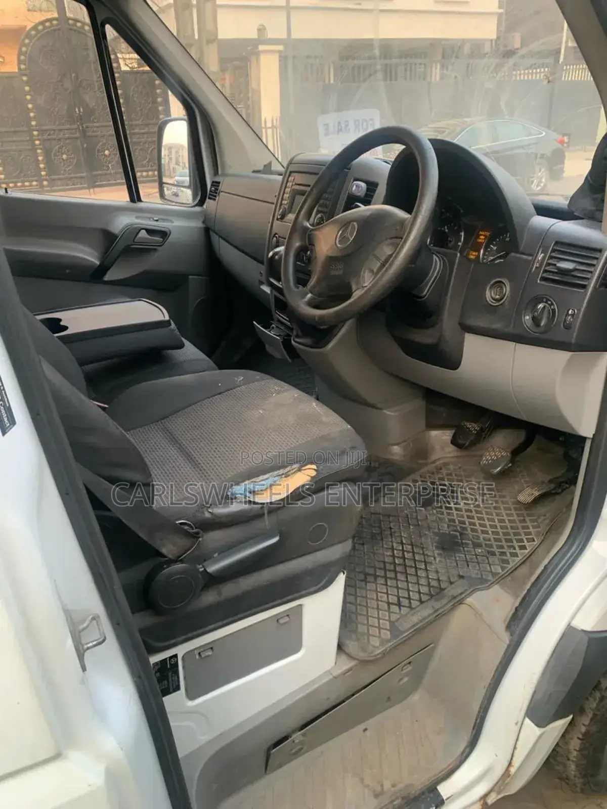 Mercedes-Benz Sprinter 2013 White