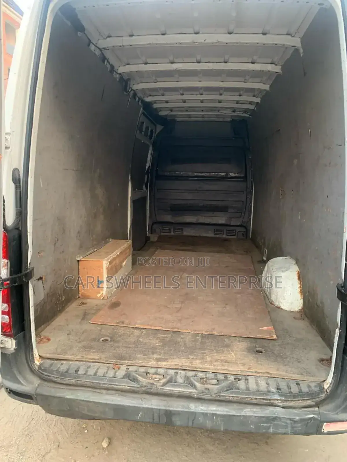 Mercedes-Benz Sprinter 2013 White
