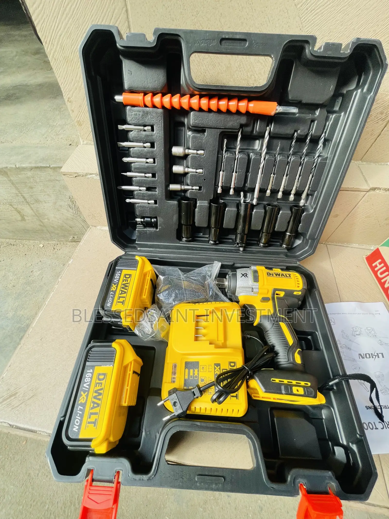 Dewalt Impact Wrench 1/2” Drive
