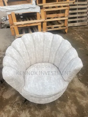 Flower Single Seater