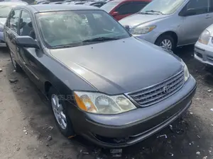 Toyota Avalon XL w/Bucket Seats 2003 Gray