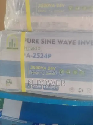 Famicare Inverter 2.5kva 24v Hybrid