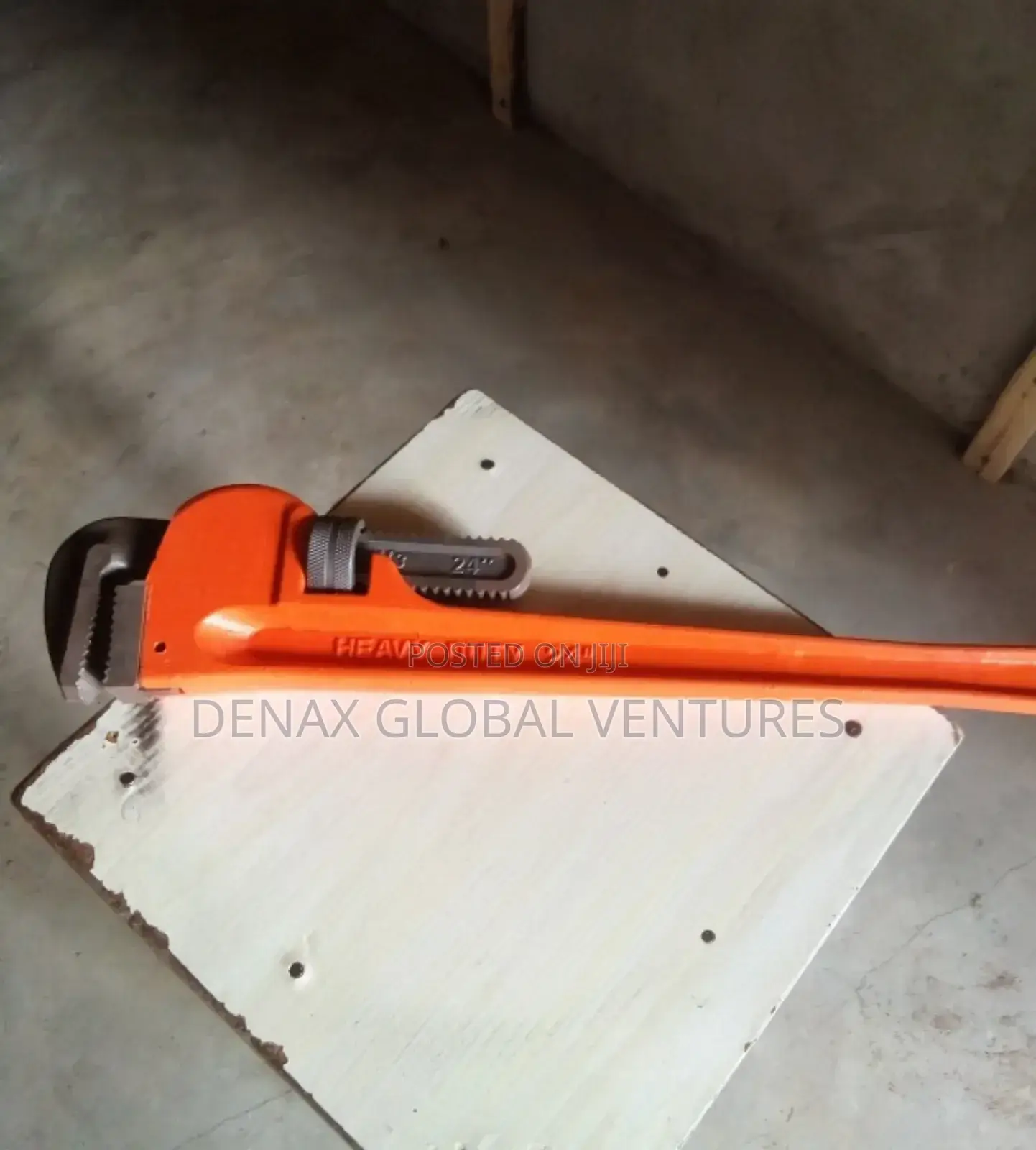24" Pipe Wrench
