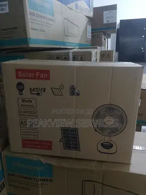 Charweek Solar Table Fan - No Light, No Problem!