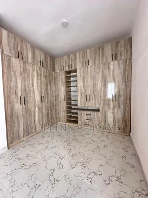 4bdrm Duplex in Ikota Call To Enter for rent
