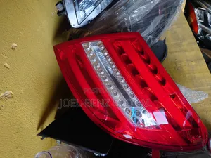 C300 2013 Passenger Side Led Back Lights