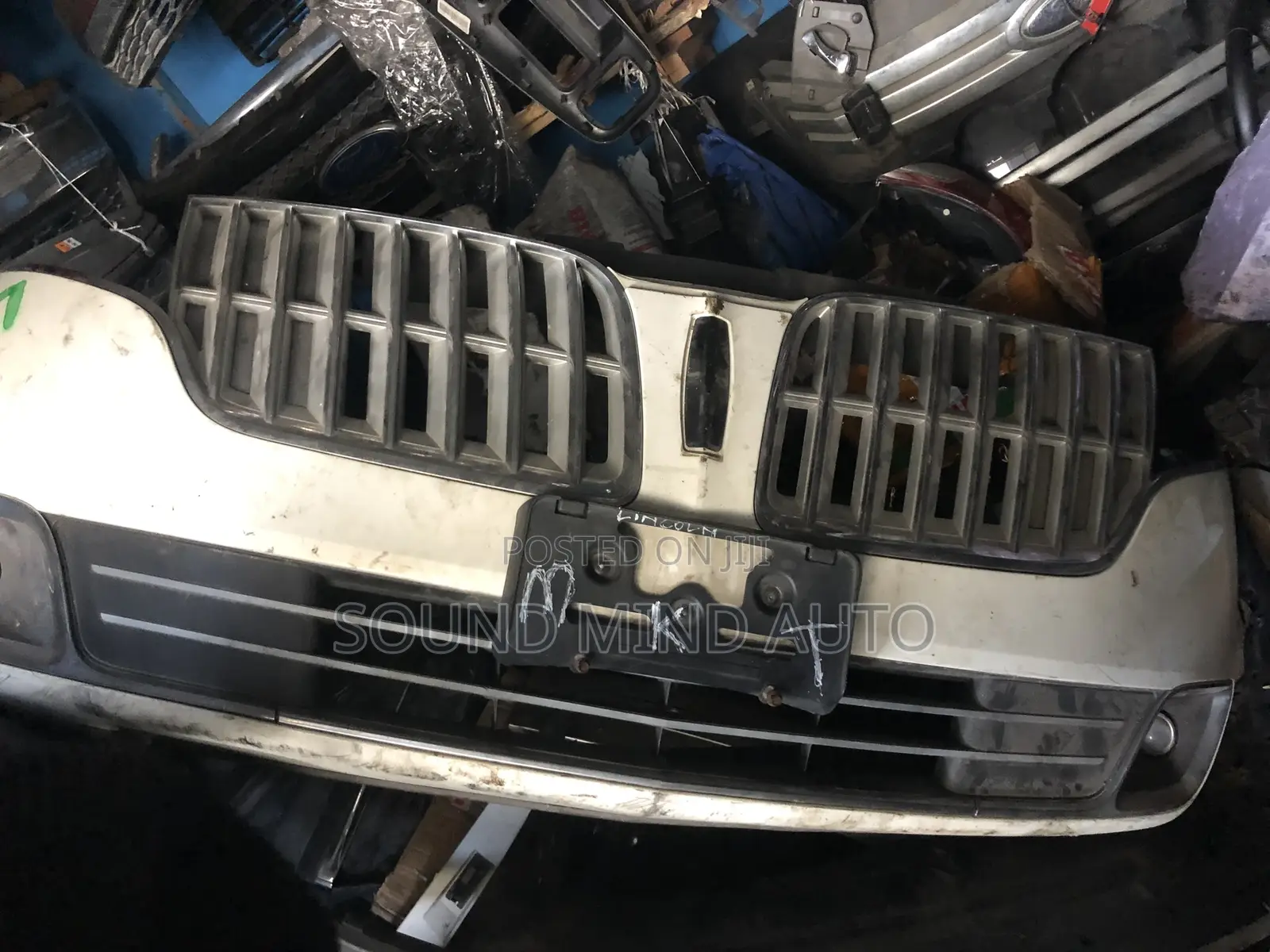 Lincon MKT 2012 Model Front Bumper.