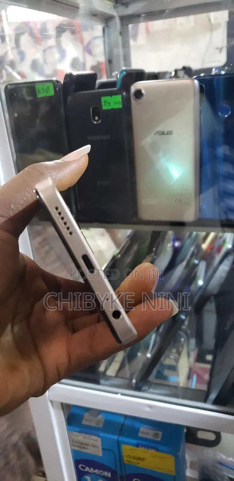 Infinix Smart 8 64 GB Silver
