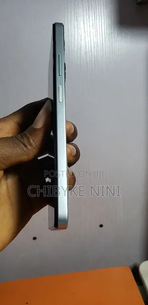 Infinix Smart 8 64 GB White