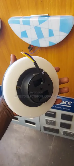 Round Shaped Ultramodern Led Wall Light