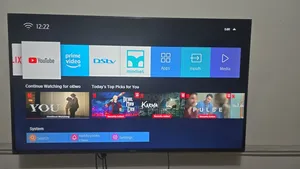 Photo - Hisense 55" Uhd Smart Tv