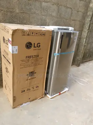 Photo - Cold Comfort Lg Upright Standing Freezer 6 Step
