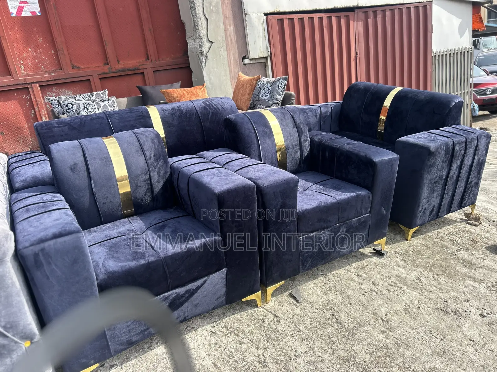 A Full Set of Couch