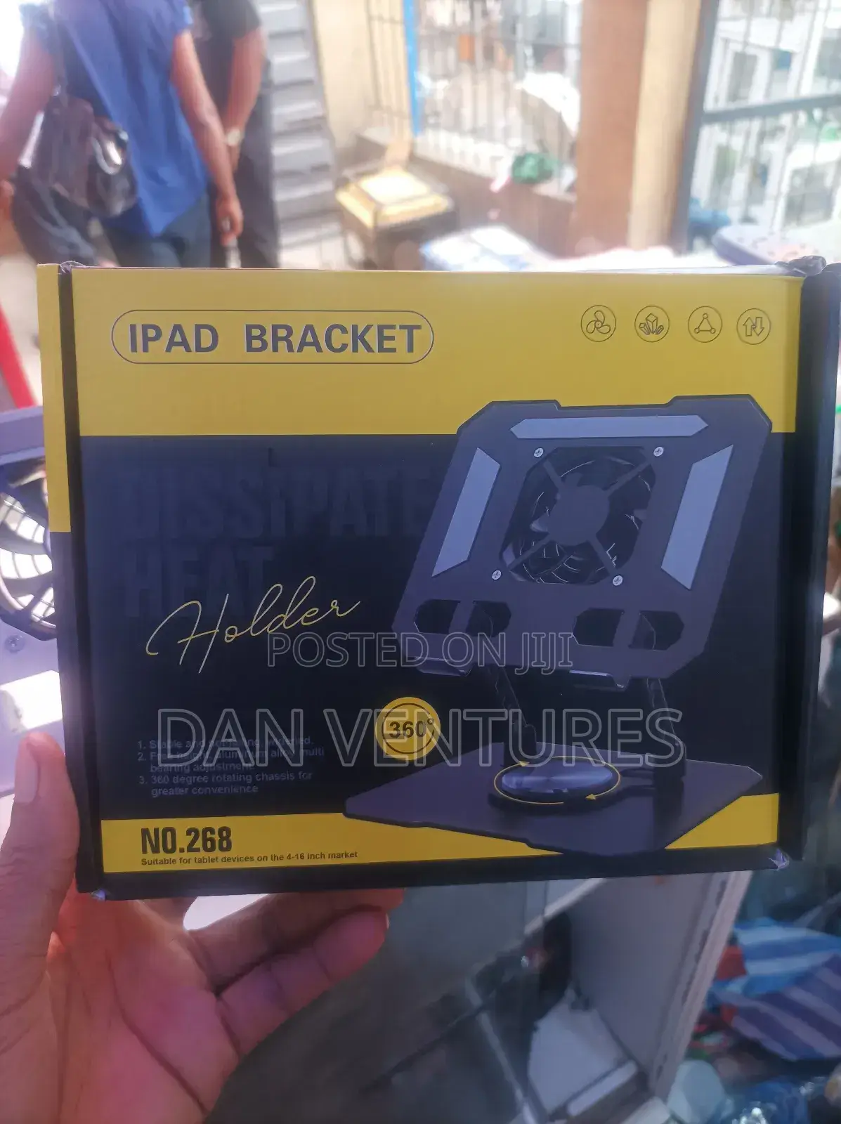 L Pad Bracket Stand