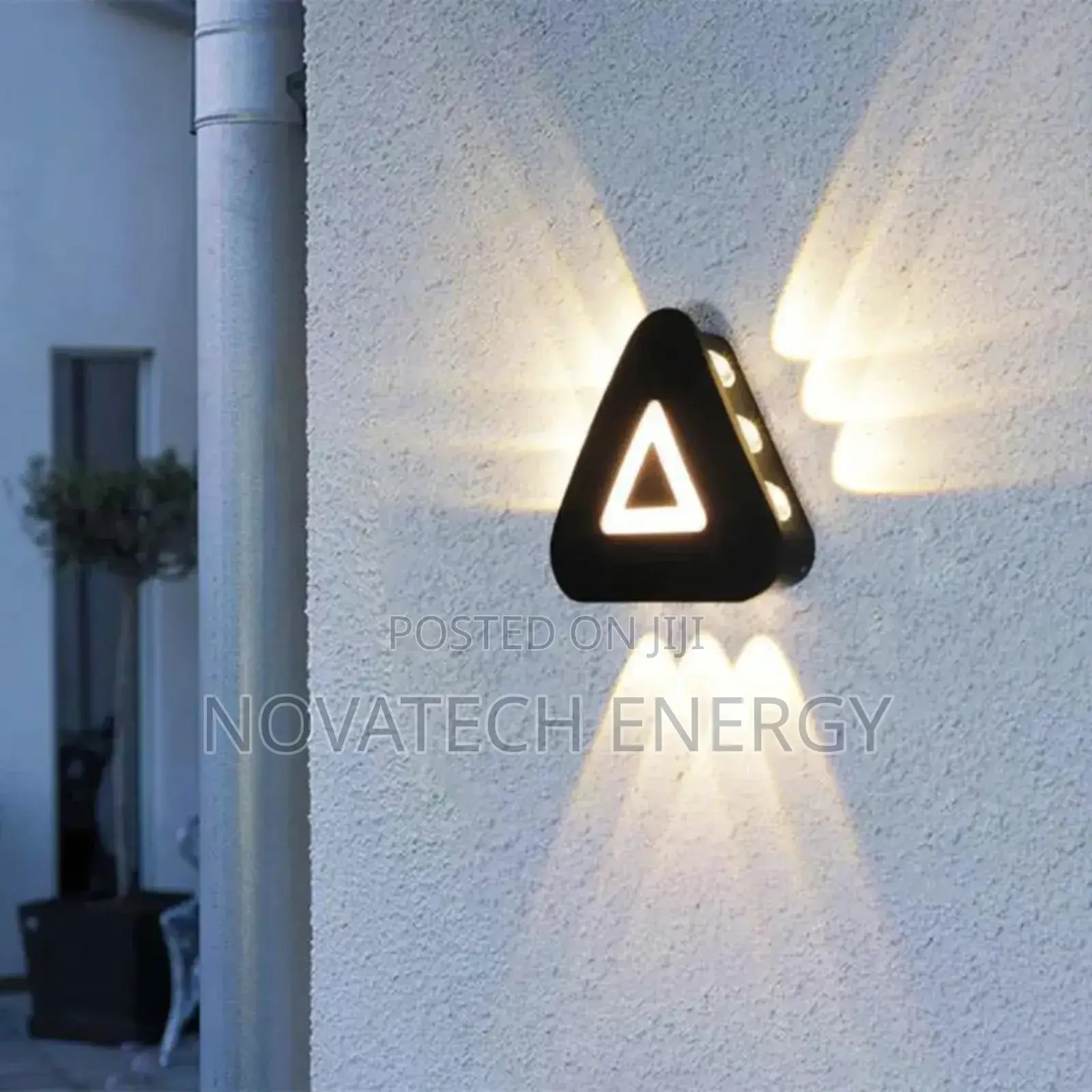 Triangle Black 3-Way Light Wall Bracket