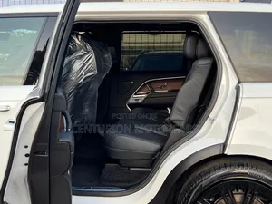 New Land Rover Range Rover Vogue 2025 White
