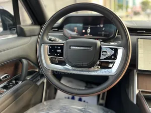 New Land Rover Range Rover Vogue 2025 White