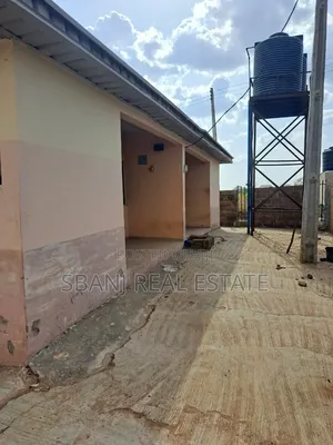 21 Hostel Rooms Self Contained for Sale