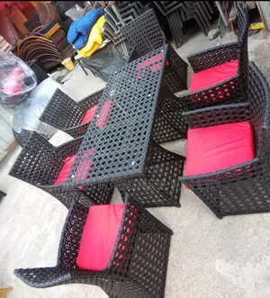 Quality Set of 6 Seater Rattan Outdoor Dining