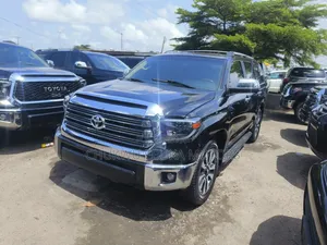 Toyota Sequoia 2016 Black