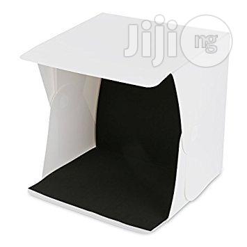 Products Light Box 40 X 40cm