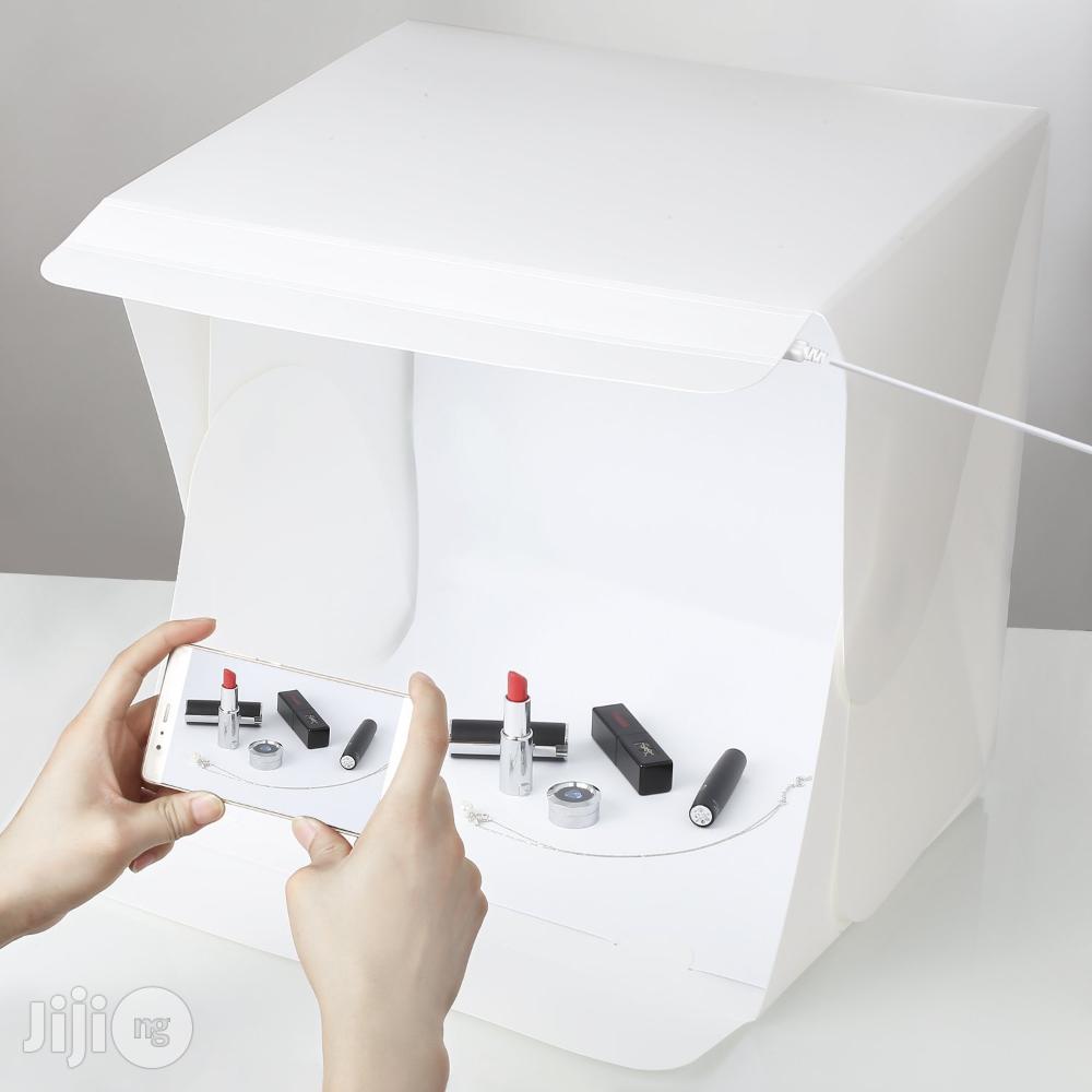 Products Light Box 40 X 40cm