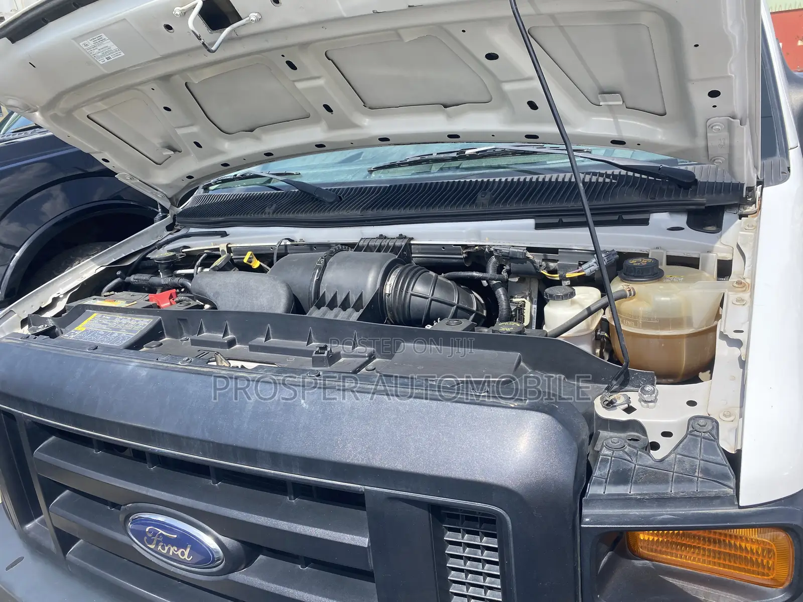 Ford E350 2009 White