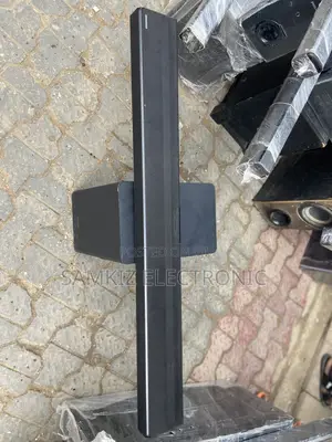 Q-Series Soundbar Hw-Q60t 5.1ch Sub Woofer