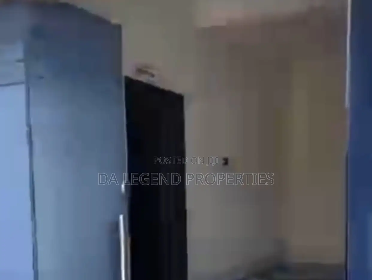 27 Rooms Hotel for Sale
