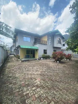 6bdrm Duplex in Ago Palace for sale