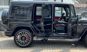 New Mercedes-Benz G-Class 2025 Black