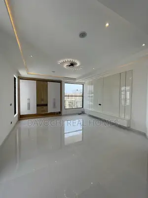 5 Bedroom Detached Duplex With Bq for Sale